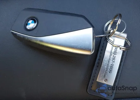 2023 BMW X1 xDrive28I z USA, uszkodzony, nr VIN WBX73EF04P5X07161